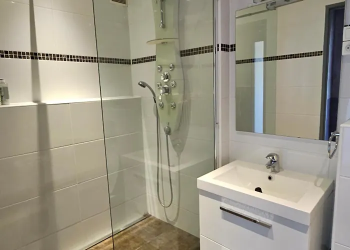 F2 Sympa Quartier Nouvelle Apartament *